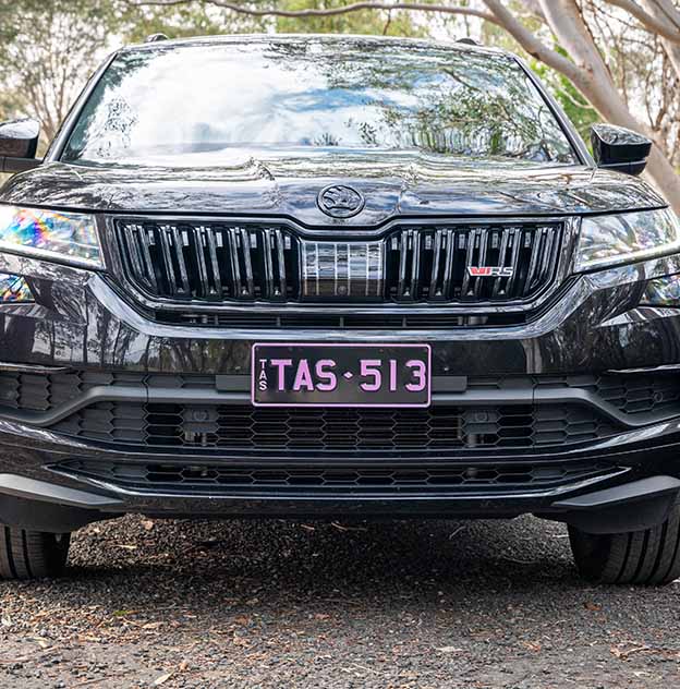 Colour on Black Purple on Black plate on a Black Skoda