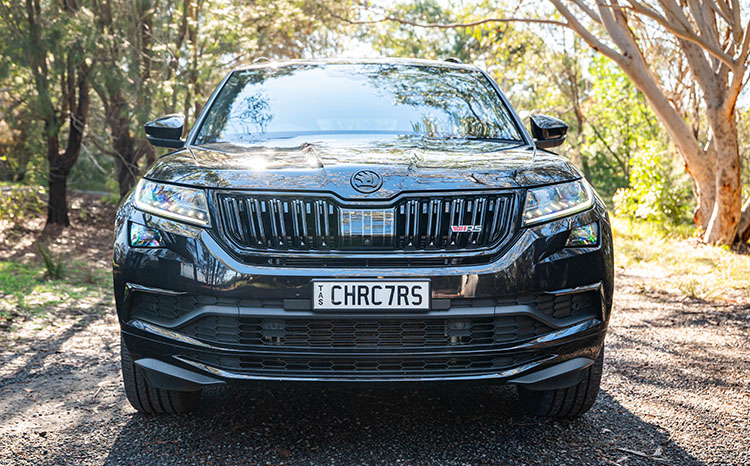 Car - Black on White Plate